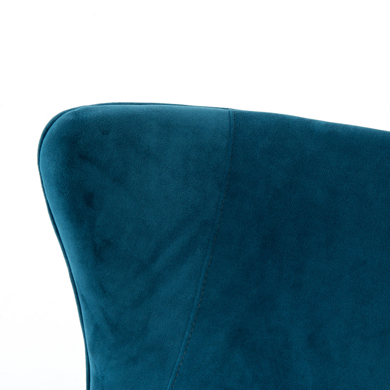 Max Wing Chair